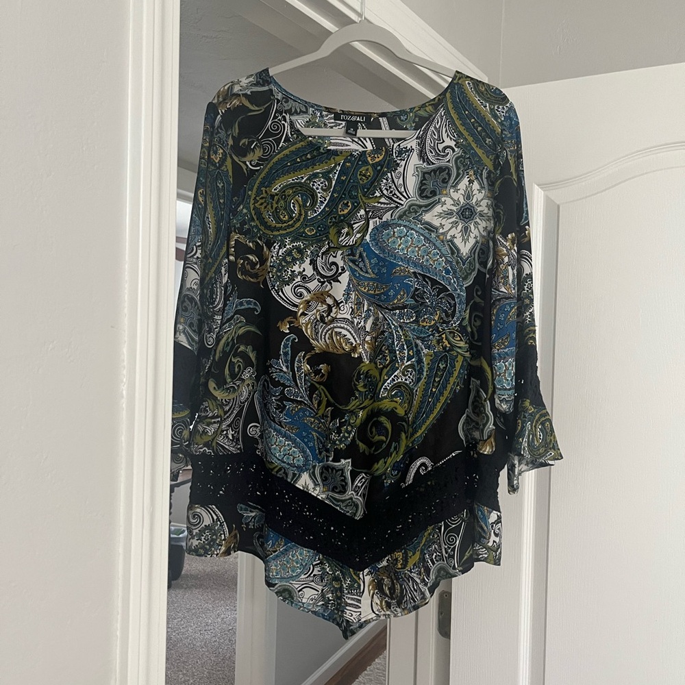 Roz & Ali Asymmetrical Blue Green 3/4 Sleeve Blouse